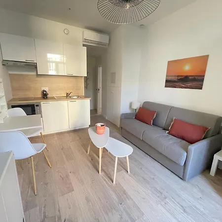 Comboul Apartment