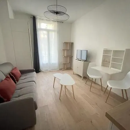 Apartment Comboul
